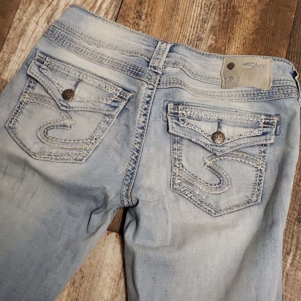 Silver Jeans - Picture 4 of 4